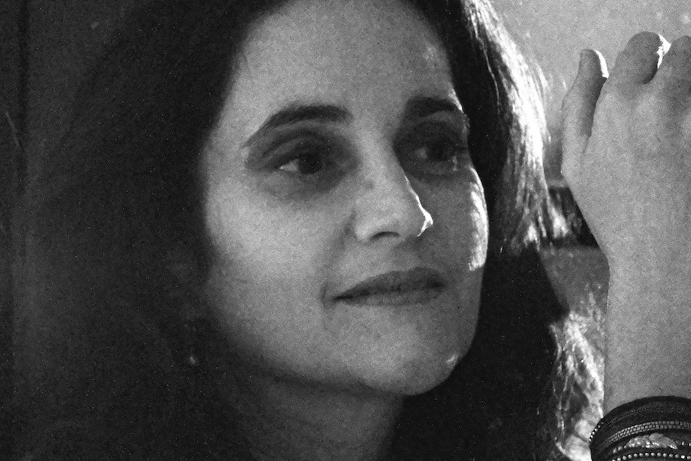 Portrait artistique noir et blanc de la pianiste Christine Fonlupt