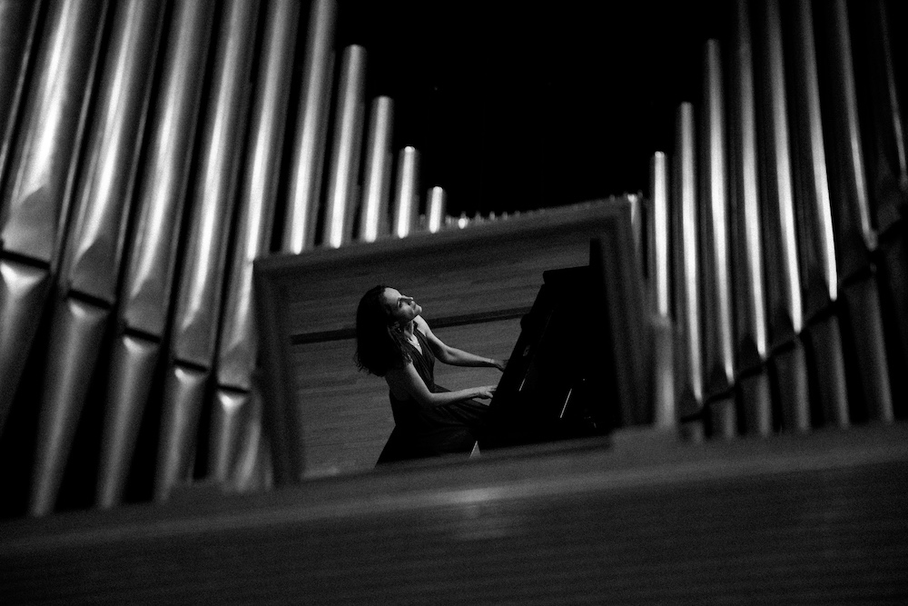 Christine Fonlupt dans un portrait photographique en noir et blanc